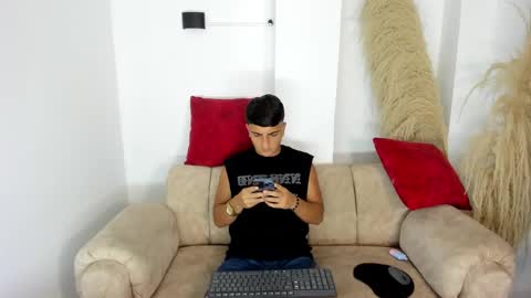 OLIVER online show from 02-02-26, 12:26