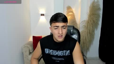 OLIVER online show from 02-22-26, 12:36