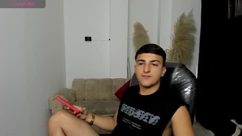 OLIVER online show from 02-25-26, 12:59