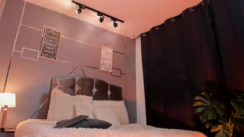 Snapshot of oliver_mr_ chatting on 11-11-25, 09:59 oliver mr online show from 11-11-25, 09:59