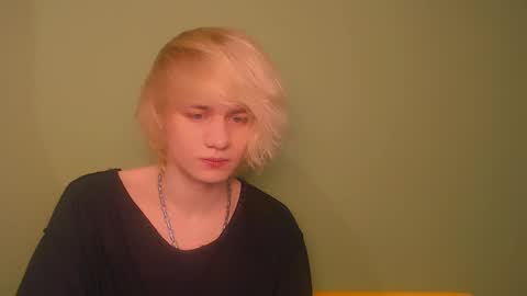 Oliver online show from 01-04-25, 02:46