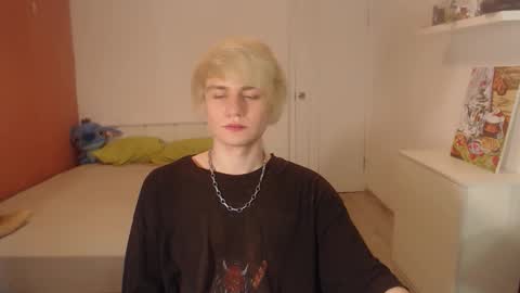 Oliver online show from 10-03-25, 01:46