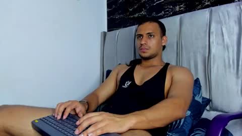 Snapshot of oliver_todd chatting on 03-08-26, 06:06 oliver_todd online show from 03-08-26, 06:06