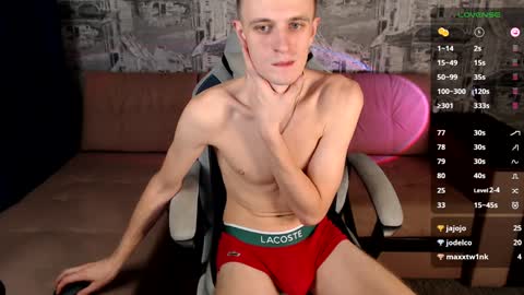 Snapshot of oliverfresh chatting on 12-26-24, 12:16 Oliver online show from 12-26-24, 12:16