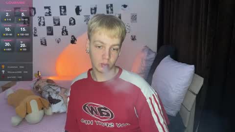 oliver online show from 10-30-25, 02:18