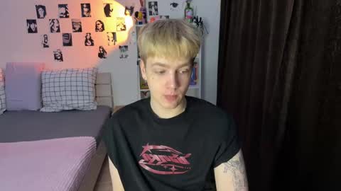 oliver online show from 01-08-26, 05:43