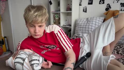 oliver online show from 04-06-26, 11:55