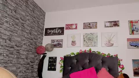 ..................................... 500 am- 1200 pm GMT-5 online show from 02-17-25, 01:32