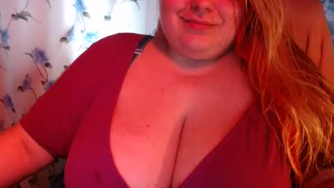 Snapshot of olivia_bud_gold chatting on 12-03-24, 05:45 Olivia Gold online show from 12-03-24, 05:45
