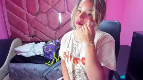  OLIVIA  online show from 01-28-25, 03:36