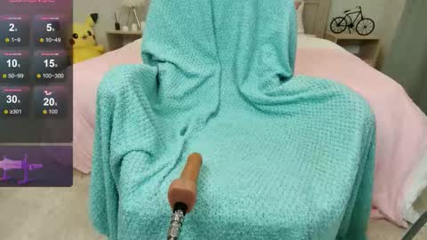 Olivia Hi guys Follow me  online show from 11-24-25, 12:10