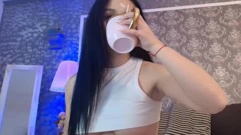 Olivia online show from 03-06-26, 10:28