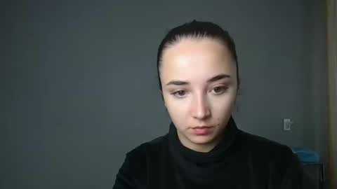 Olivia online show from 09-29-25, 11:26