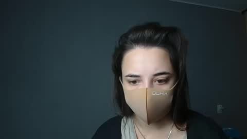 Olivia online show from 10-09-25, 02:59