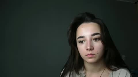 Olivia online show from 12-15-25, 05:39