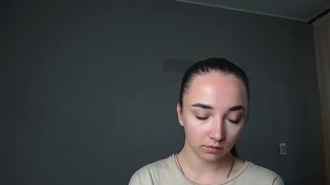 Snapshot of olivia_oliv chatting on 05-14-26, 06:42 Olivia online show from 05-14-26, 06:42