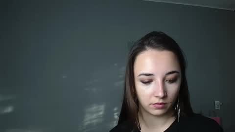 Snapshot of olivia_oliv chatting on 06-08-26, 04:40 Olivia online show from 06-08-26, 04:40