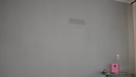 Snapshot of olivia_oliv chatting on 06-14-26, 11:56 Olivia online show from 06-14-26, 11:56