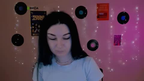 Snapshot of olivia_rage chatting on 02-23-26, 09:17 Sweet Olivia online show from 02-23-26, 09:17