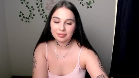 Olivia online show from 06-09-26, 07:25