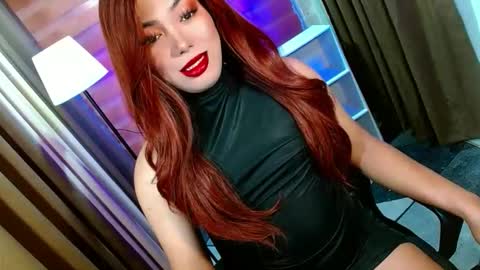 Miss OLIVIA online show from 04-18-26, 09:02