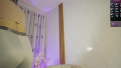  Olivia Velvett  conexion 05 00 pm to 1115 pm colombia online show from 05-07-26, 04:34