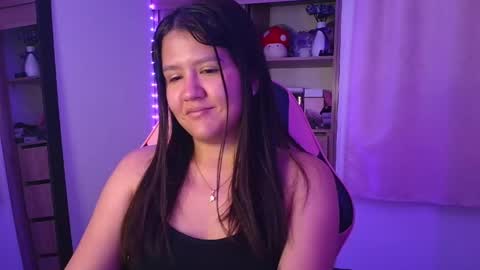 Snapshot of olivia_watson_ chatting on 05-01-26, 11:59 Olivia online show from 05-01-26, 11:59