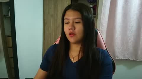 Olivia online show from 07-31-26, 12:04