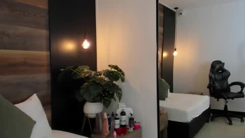 olivia_willoow online show from 03-05-26, 02:18