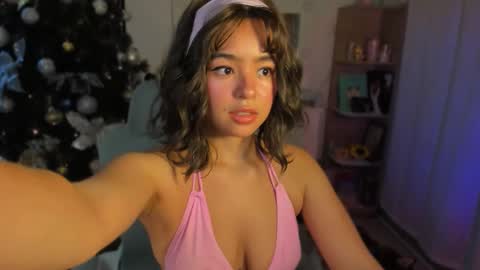 Olivia online show from 11-18-25, 08:19