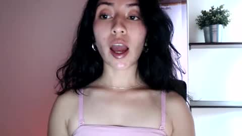 oliviaaa__ online show from 09-18-25, 08:22