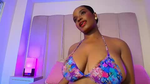 Snapshot of oliviabeneett chatting on 06-09-26, 04:07 My name is olivia but can you call me Oli online show from 06-09-26, 04:07