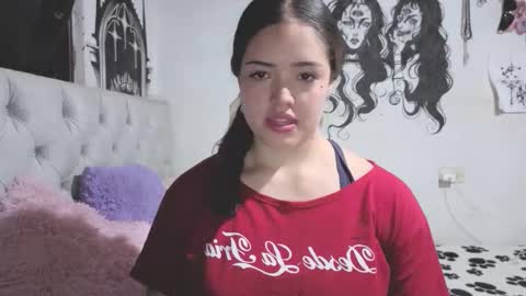 oliviabluee10 online show from 03-16-26, 10:58