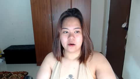 olivia hollywood online show from 01-26-25, 12:01