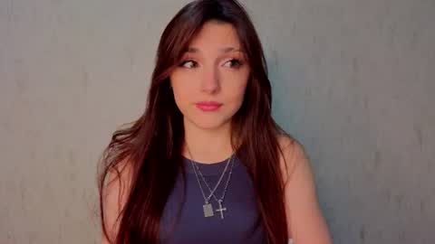 Snapshot of oliviahoresnev chatting on 06-09-26, 05:13 Olivia online show from 06-09-26, 05:13