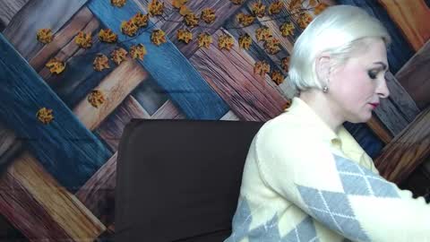 OliviaHorst online show from 12-03-25, 06:32