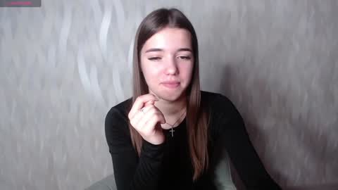 Olivia online show from 01-04-25, 02:14