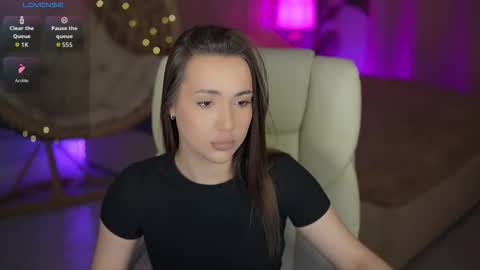 Olivia online show from 03-12-26, 01:50