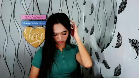 NICOLE online show from 05-10-26, 04:12