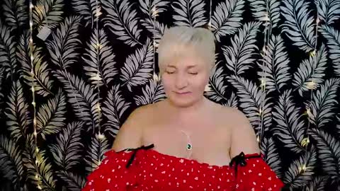 Kelly online show from 01-13-25, 03:26