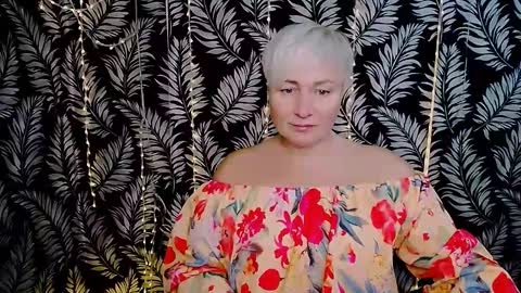 Kelly online show from 11-23-25, 03:45