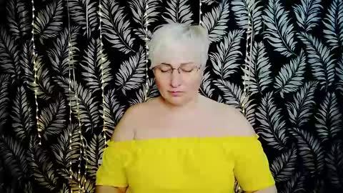 Kelly online show from 05-23-26, 10:41