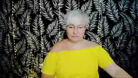 Kelly online show from 07-04-26, 10:10