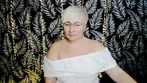 Kelly online show from 07-27-26, 10:11