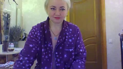 Snapshot of oliviaparadise chatting on 01-01-25, 09:39 oliviaparadise online show from 01-01-25, 09:39