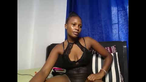 OLIVIA online show from 04-17-26, 05:21