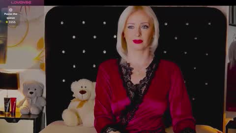 Olivia online show from 02-11-26, 09:20