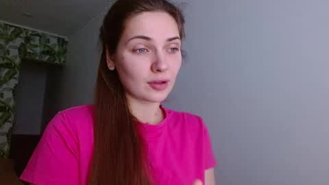 Olivia online show from 01-24-25, 05:31