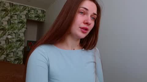 Olivia online show from 02-22-25, 05:23