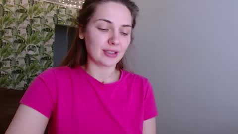 Olivia online show from 01-15-26, 05:23